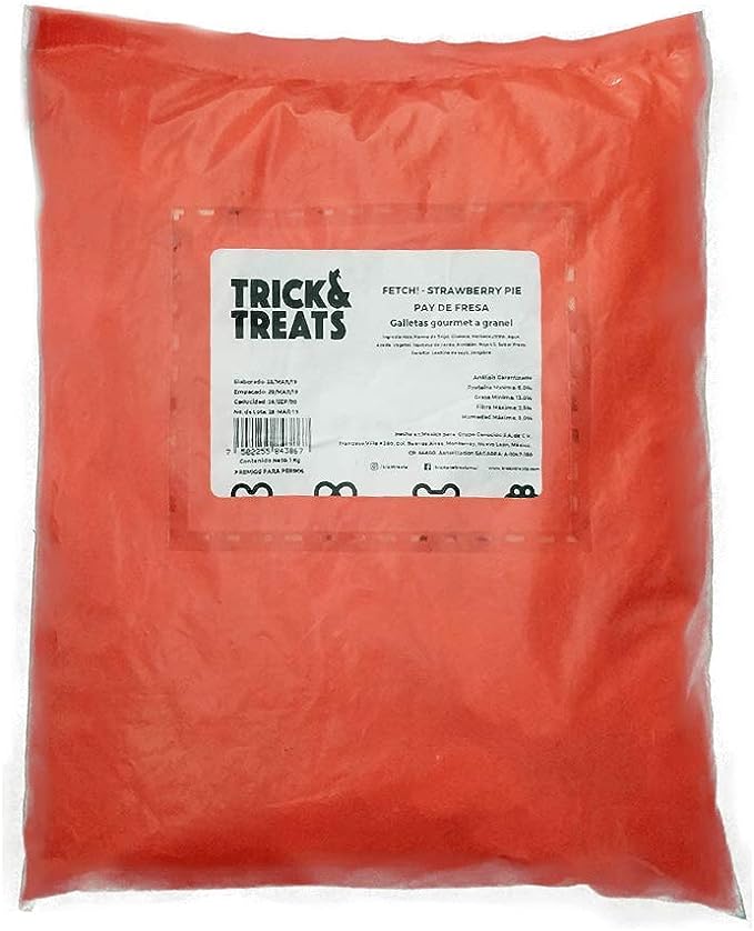 Trick & Treats Fetch! -Galletas sabor pay de fresa en forma de corazon medianas de 1kg Para Perros - Petopia